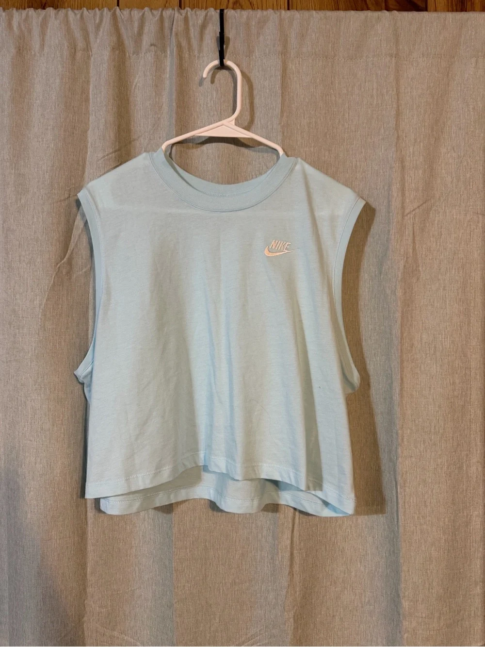 Nike Women's Crop Muscle Tank